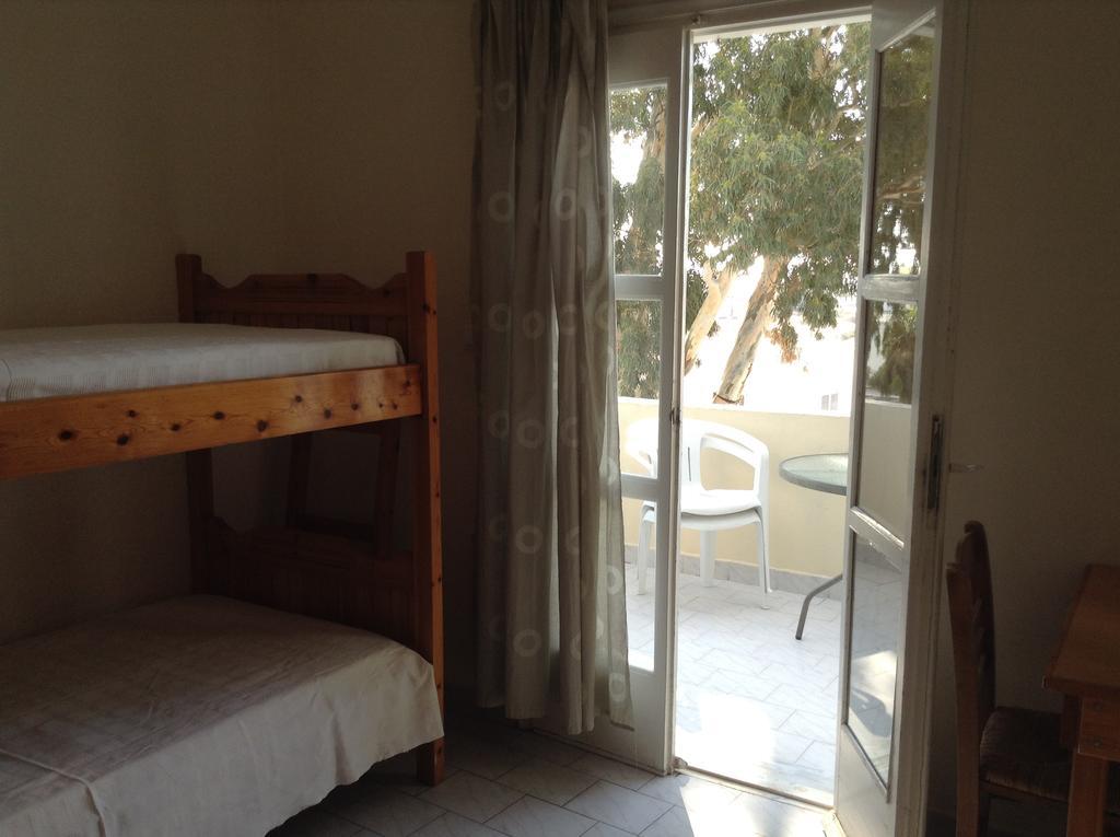 Rooms To Let Katerina & John'S Периса Стая снимка