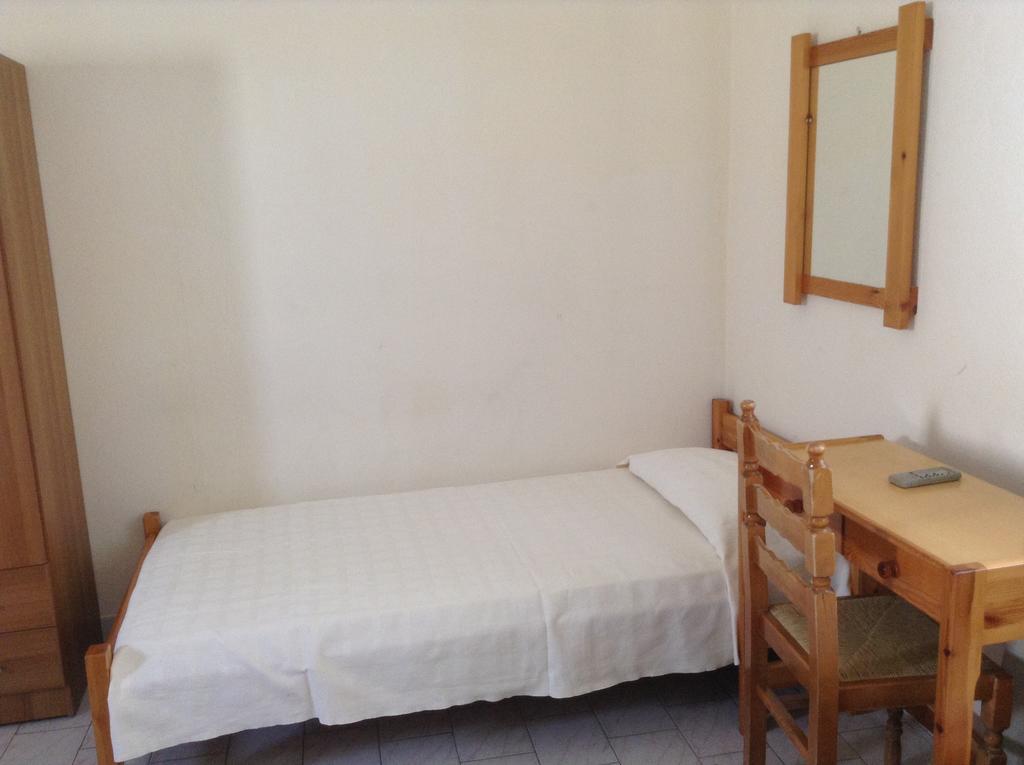 Rooms To Let Katerina & John'S Периса Екстериор снимка