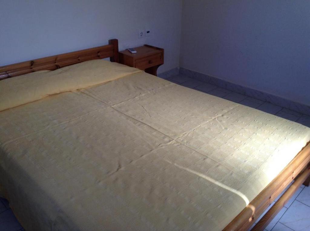 Rooms To Let Katerina & John'S Периса Екстериор снимка